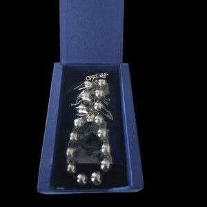Swarovski Grey Pearl Charm Bracelet 20cm – New in Box – Style #1057720